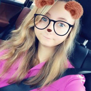 Meet your Posher, Savannah